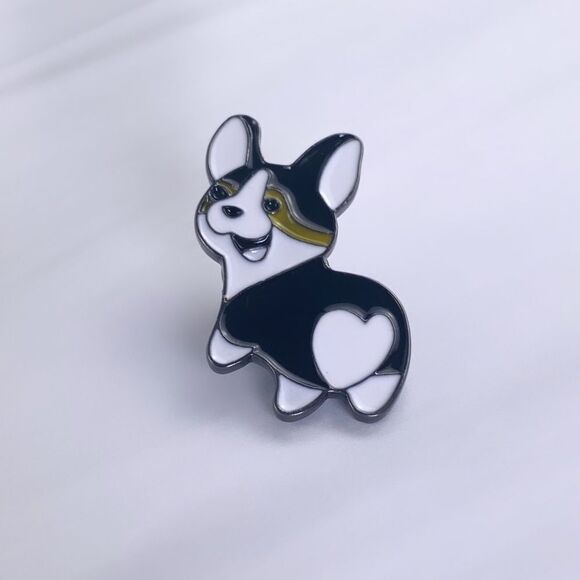 Happy Corgi Enamel Pin/ Brooch - Picture 1 of 4